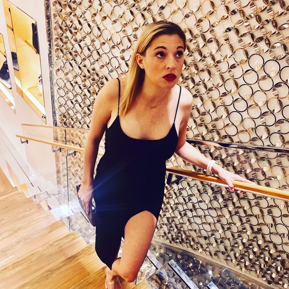 Meet your Posher, Ashley - Picture 1 of 1